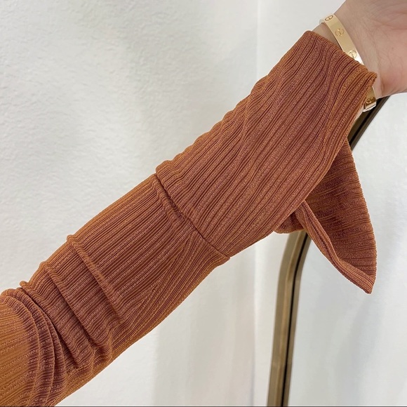 Too Hot To Handle Open Back Dress - Picture 6 of 8